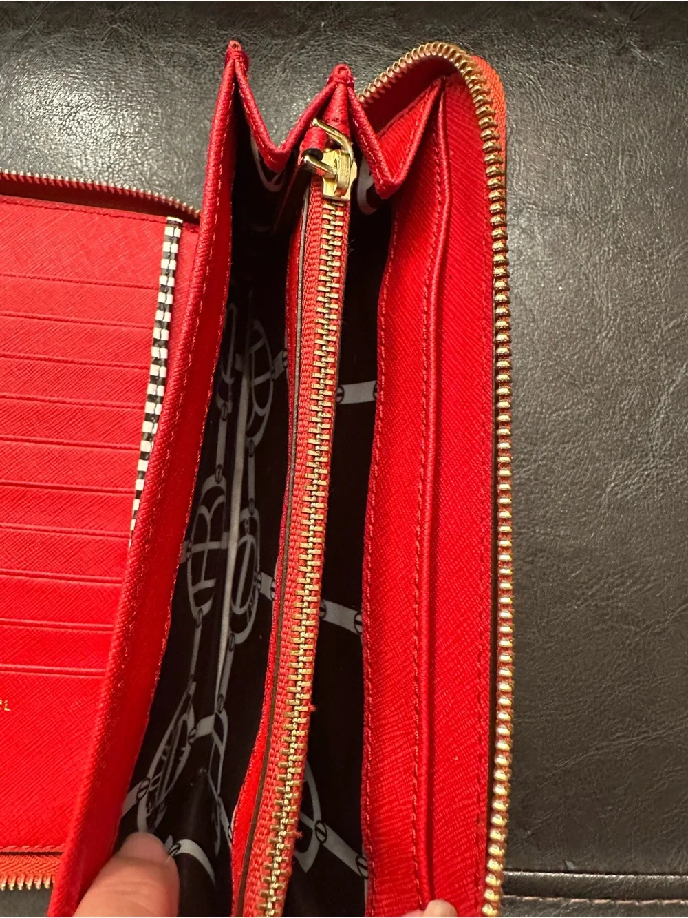 Henri Bendel Red Saffiano Leather Zip Around Wallet Clutch Organizer